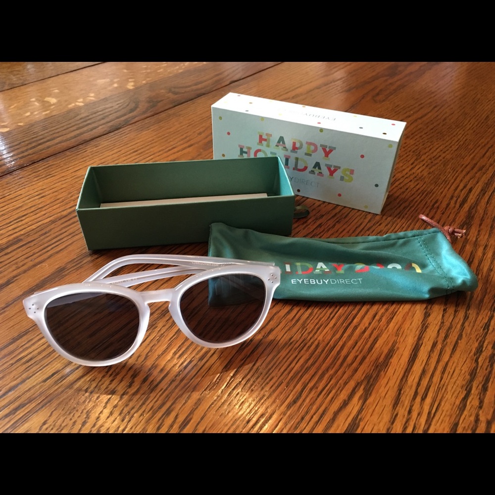 NWOT Awesome Summer Sunnies!